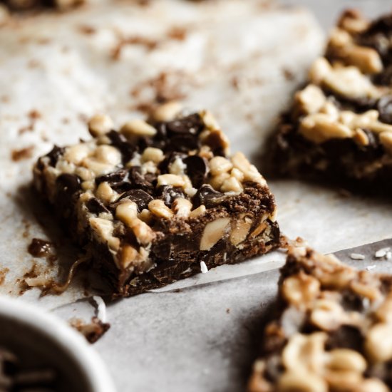 GF Vegan Magic Bars