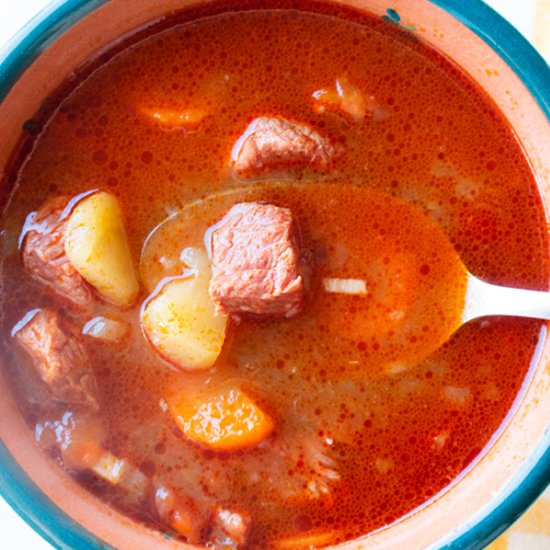 Hungarian Goulash Soup