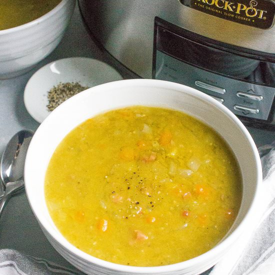 Slow Cooker Split Pea Soup