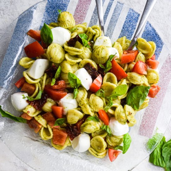 Caprese Pasta Salad