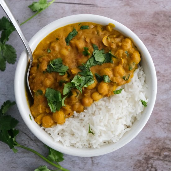 Chickpea Curry with Cashew Cream