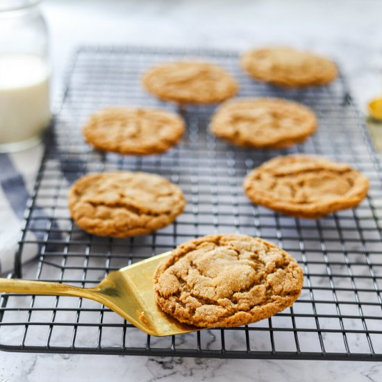 Vegan Ginger Snap Cookies