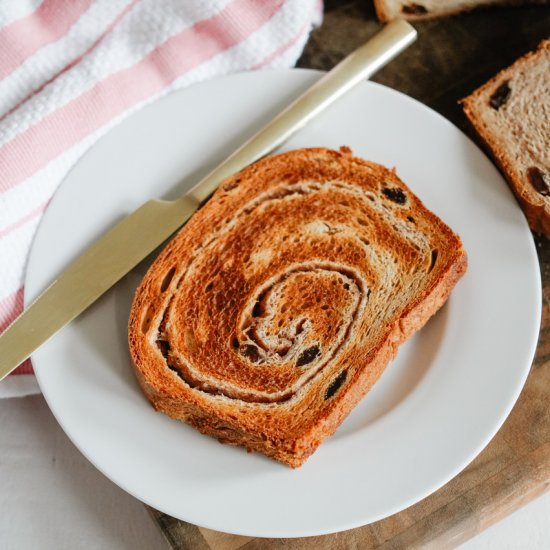 Cinnamon Swirl Raisin Bread