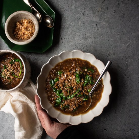 French onion lentil & spinach soup