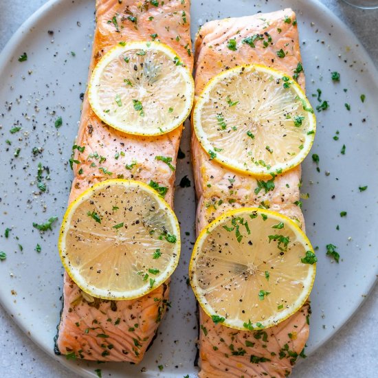 LEMON GARLIC SALMON