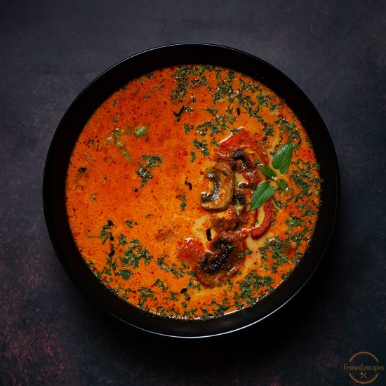 Thai Coconut Curry Soup