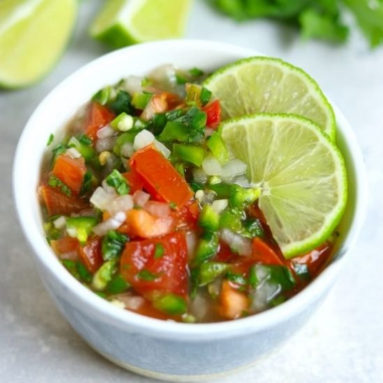 Easy Mexican Pico de Gallo