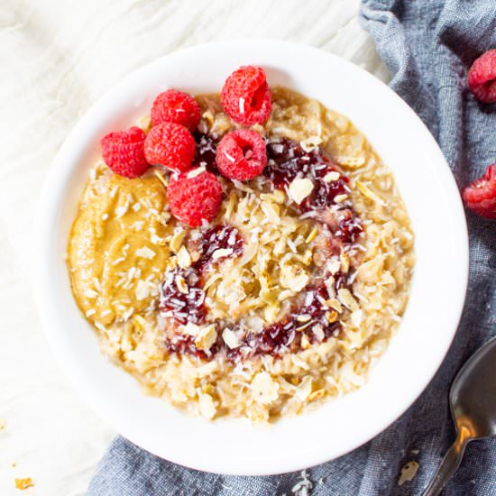 PB&J Cauliflower N’oatmeal (AIP)