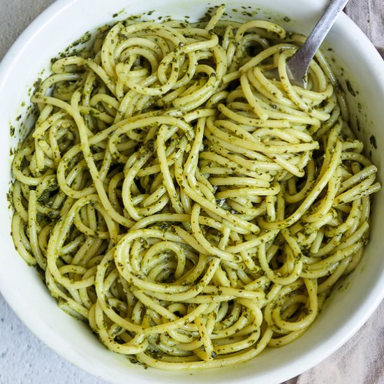 vegan kale pesto