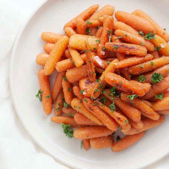 Sous Vide Glazed Baby Carrots