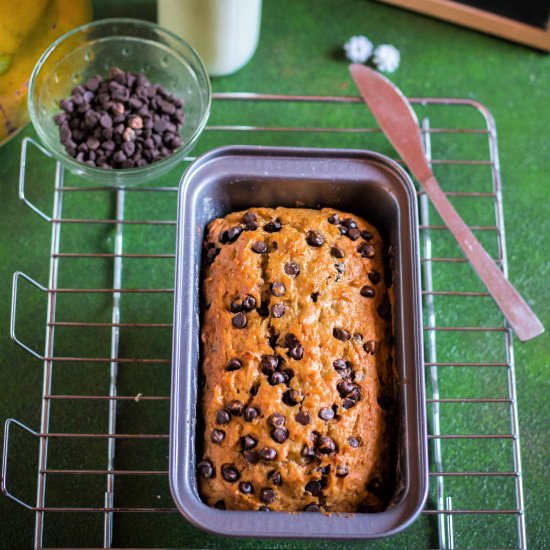 CHOCO CHIP BANANA BREAD