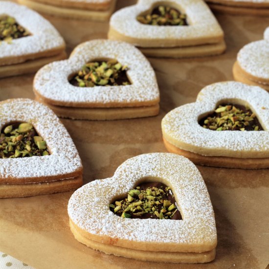 Nutella and Pistachio  Heart Cookie