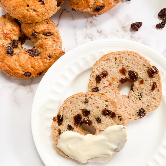 Cinnamon Raisin Bagels