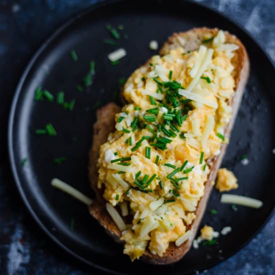 Scrambled Eggs with Cheese