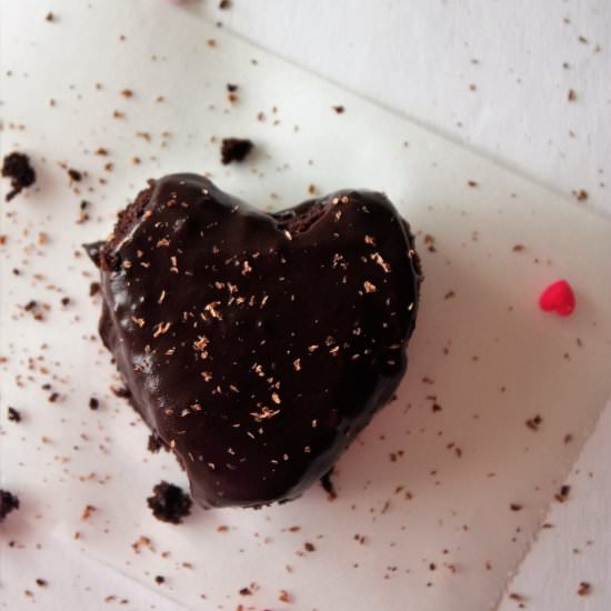 Chocolate cupcake with oat flour