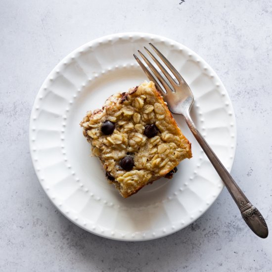 Banana Chocolate Chip Baked Oatmeal