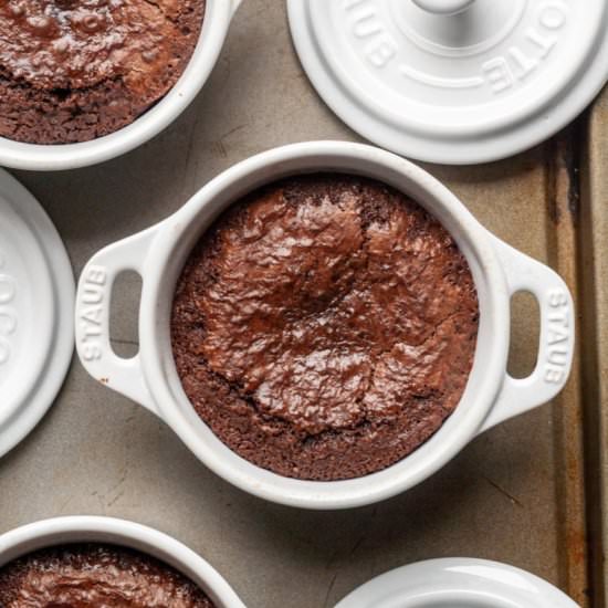 Paleo Molten Chocolate Lava Cakes