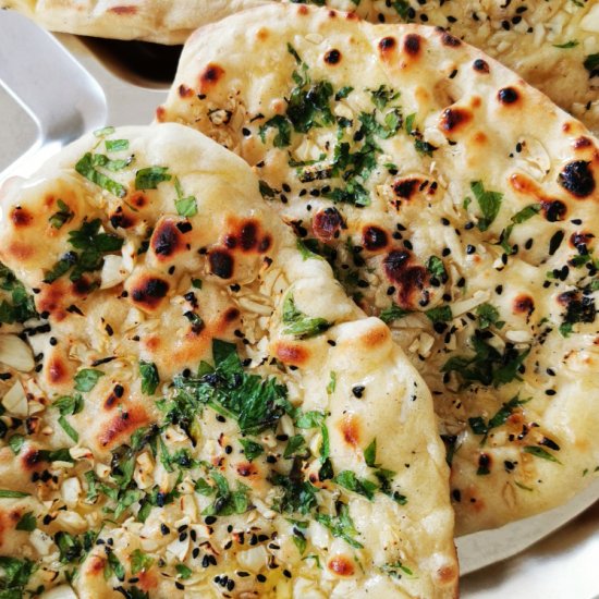 Garlic naan