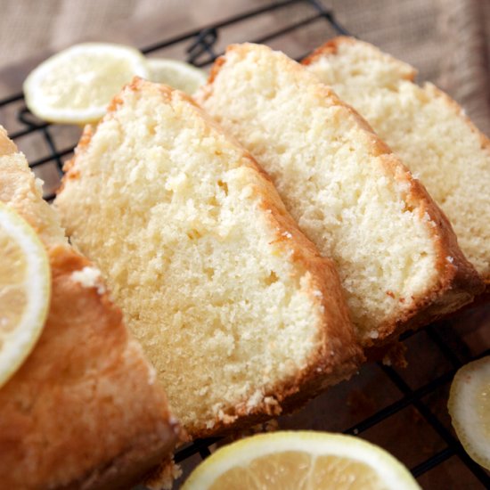 Ritz Carlton Lemon Pound Cake