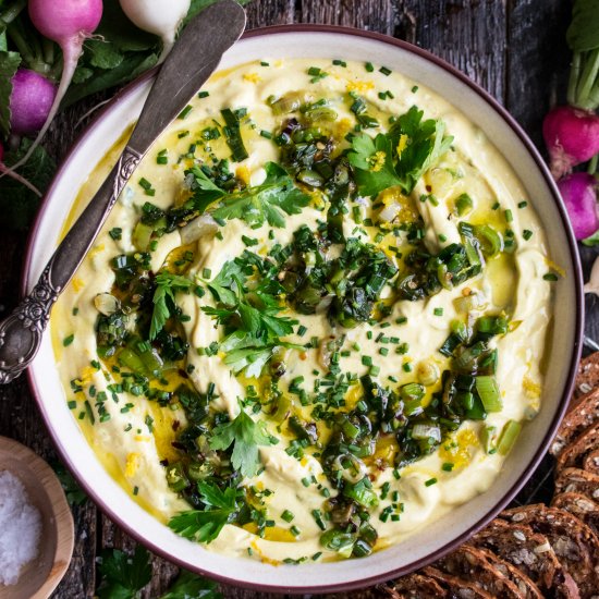 Scallion Turmeric Yogurt Dip