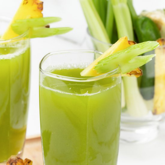 Healthy Pineapple Celery Juice