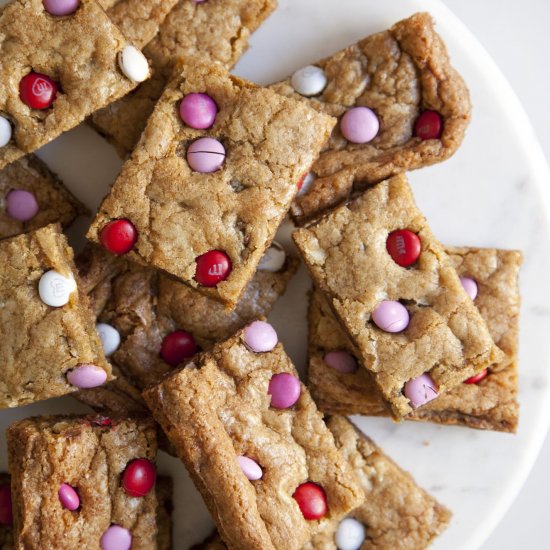 Valentine’s Day Cookie Bars