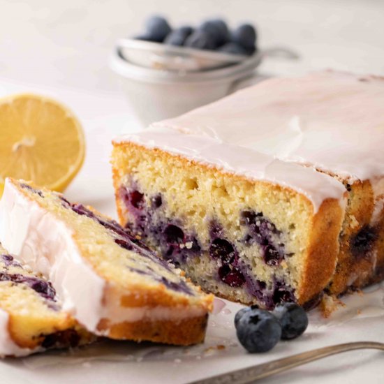 Lemon blueberry loaf cake