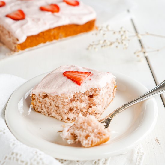 Mini Strawberry Sheet Cake