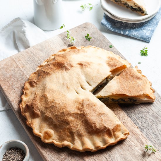 Erbazzone (Italian Silverbeet Pie)