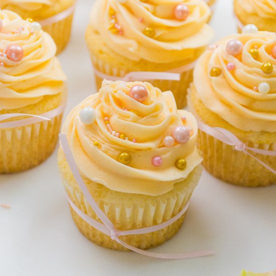 Orange Creamsicle Cupcakes