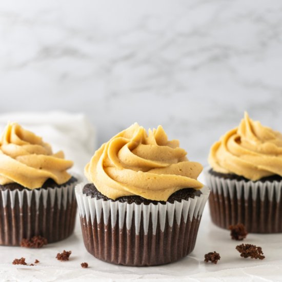 Chocolate Peanut Butter Cupcakes