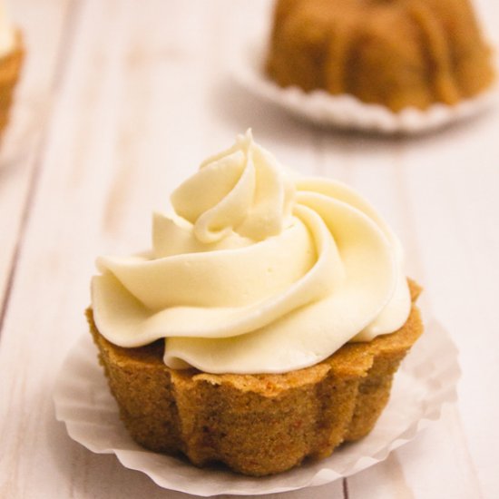 Mini Carrot Cakes