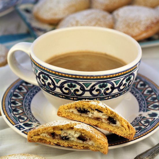 Sweet Panelle with Ricotta Filling