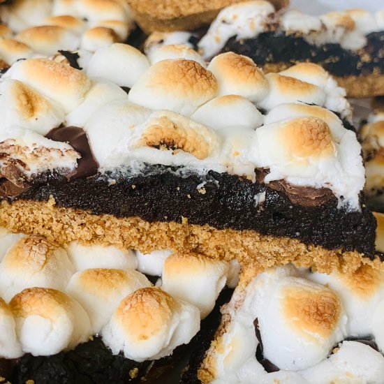 Healthy Peanut Butter S’more Bars