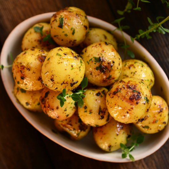 Perfectly Roasted Baby Potatoes