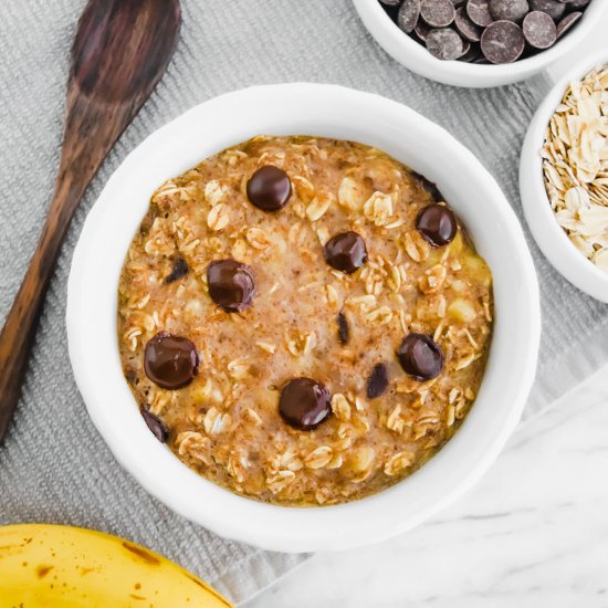 Banana Chocolate Chip Baked Oatmeal