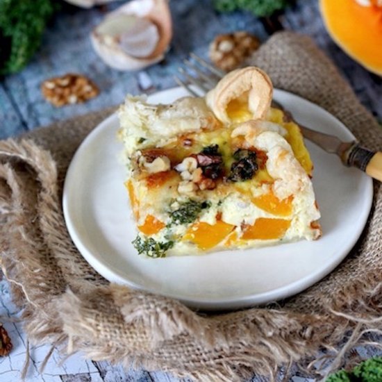 Garlicky Squash & Kale Quiche