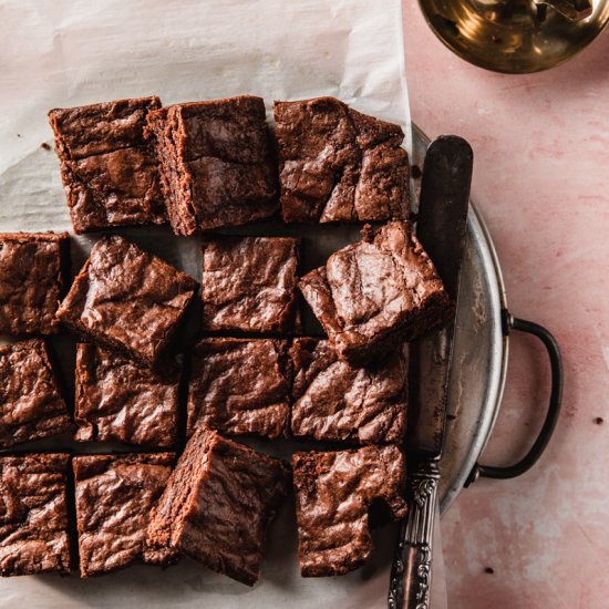 Vegan Fudgy Avocado Oil Bownies