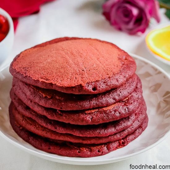 Oatmeal pancakes with beets