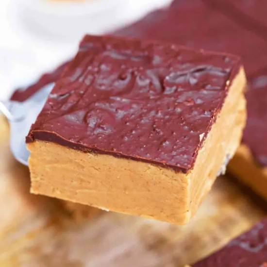 Keto Peanut Butter Chocolate Bars