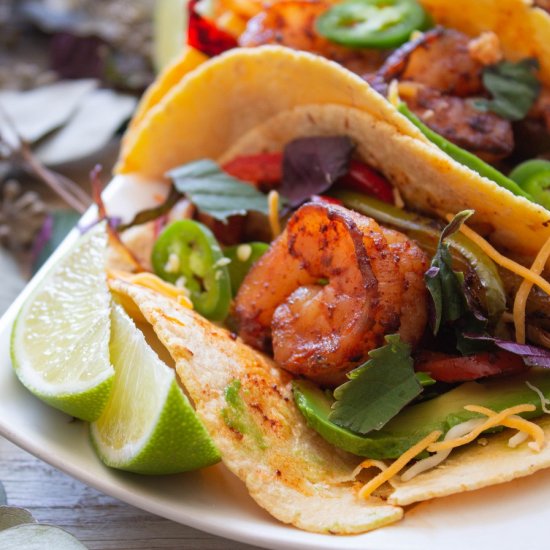 Chipotle Shrimp Fajita Tacos