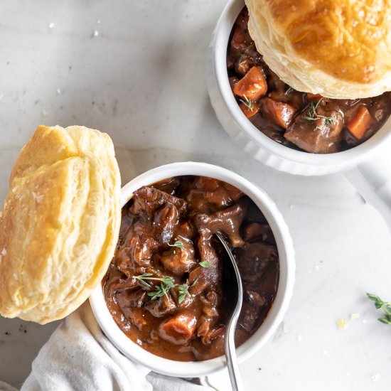 wine-braised mushroom beef pie