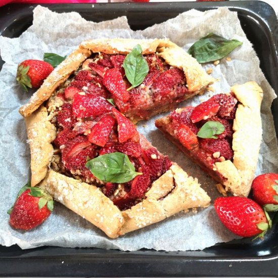 Strawberry Oats Crumble Galette