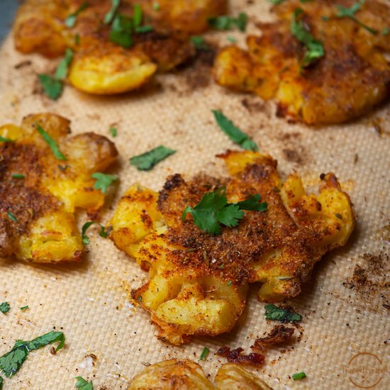 indian spiced smashed potatoes