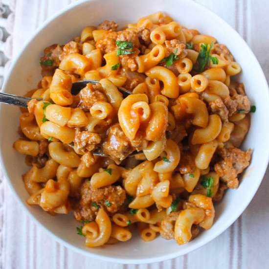 Instant Pot Cheesy Hamburger Helper