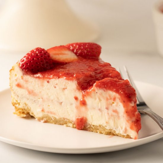 Keto Strawberry Cheesecake