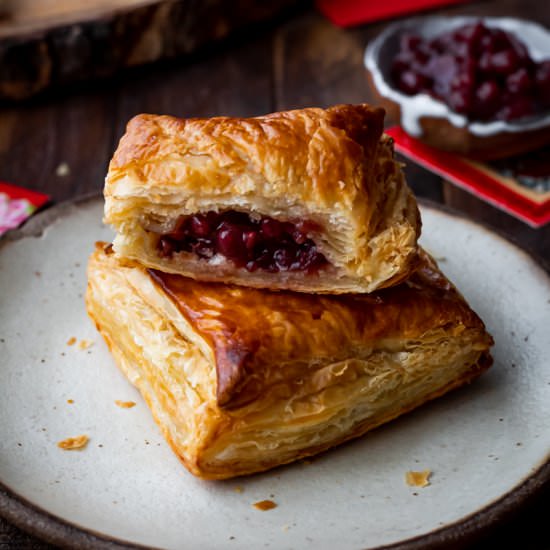 Red Bean Puff Pastry