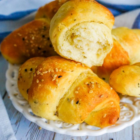 OLD FASHIONED CROISSANTS WITH LARD