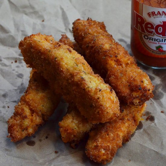 Buffalo Chicken Mozzarella Sticks