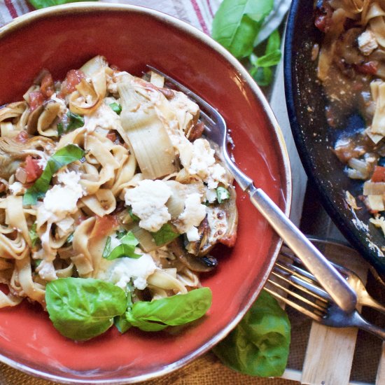 pasta with artichokes & mushrooms